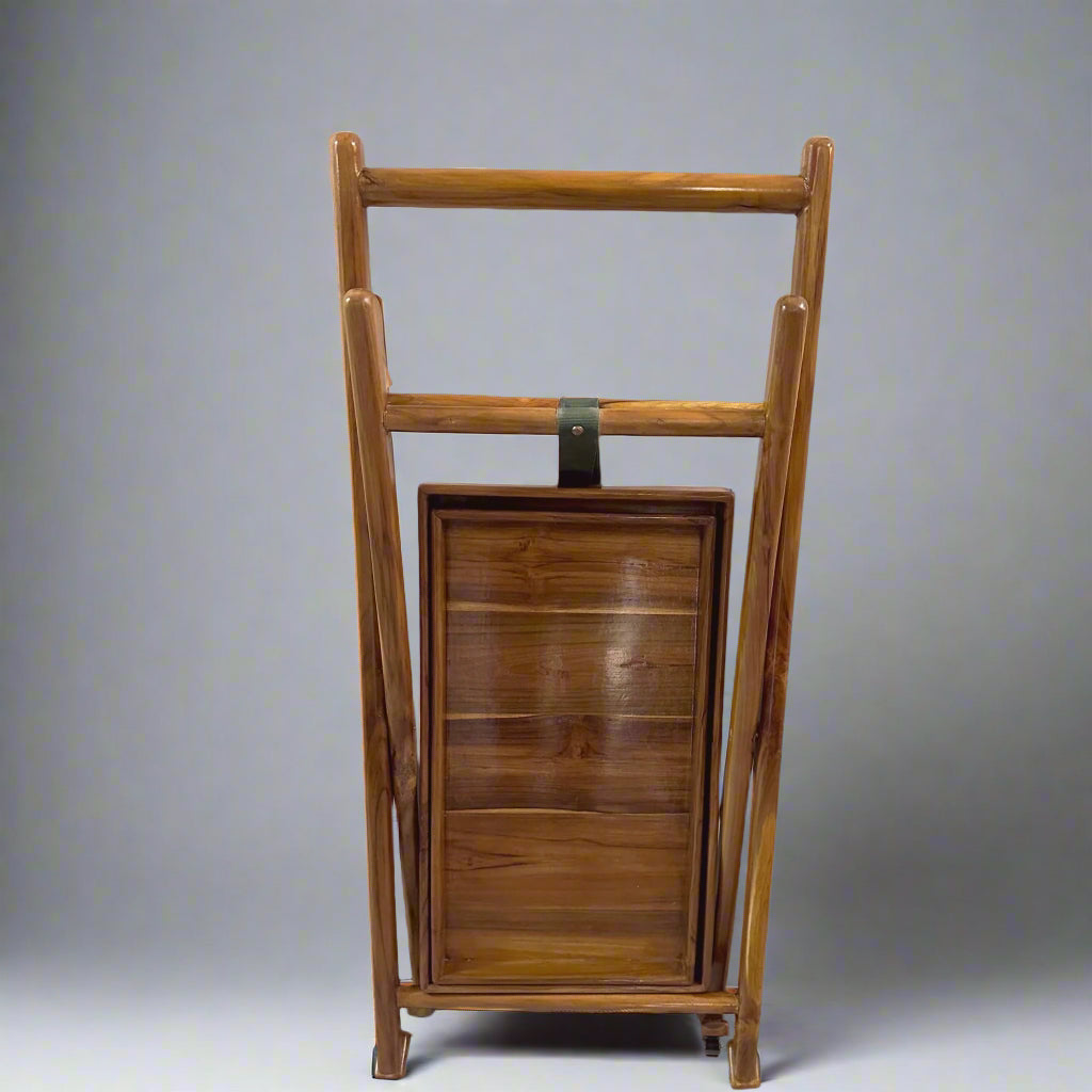 The Folding Space-Saver Server