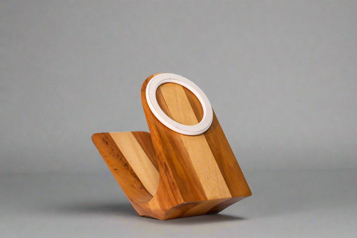 MagGrip Teak Stand