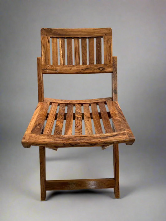 The Basic Fold Chair
